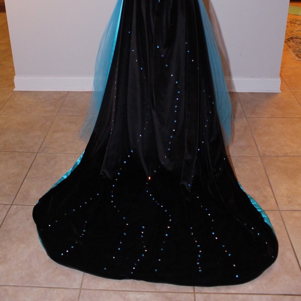 Formal - Picture 2 of 5